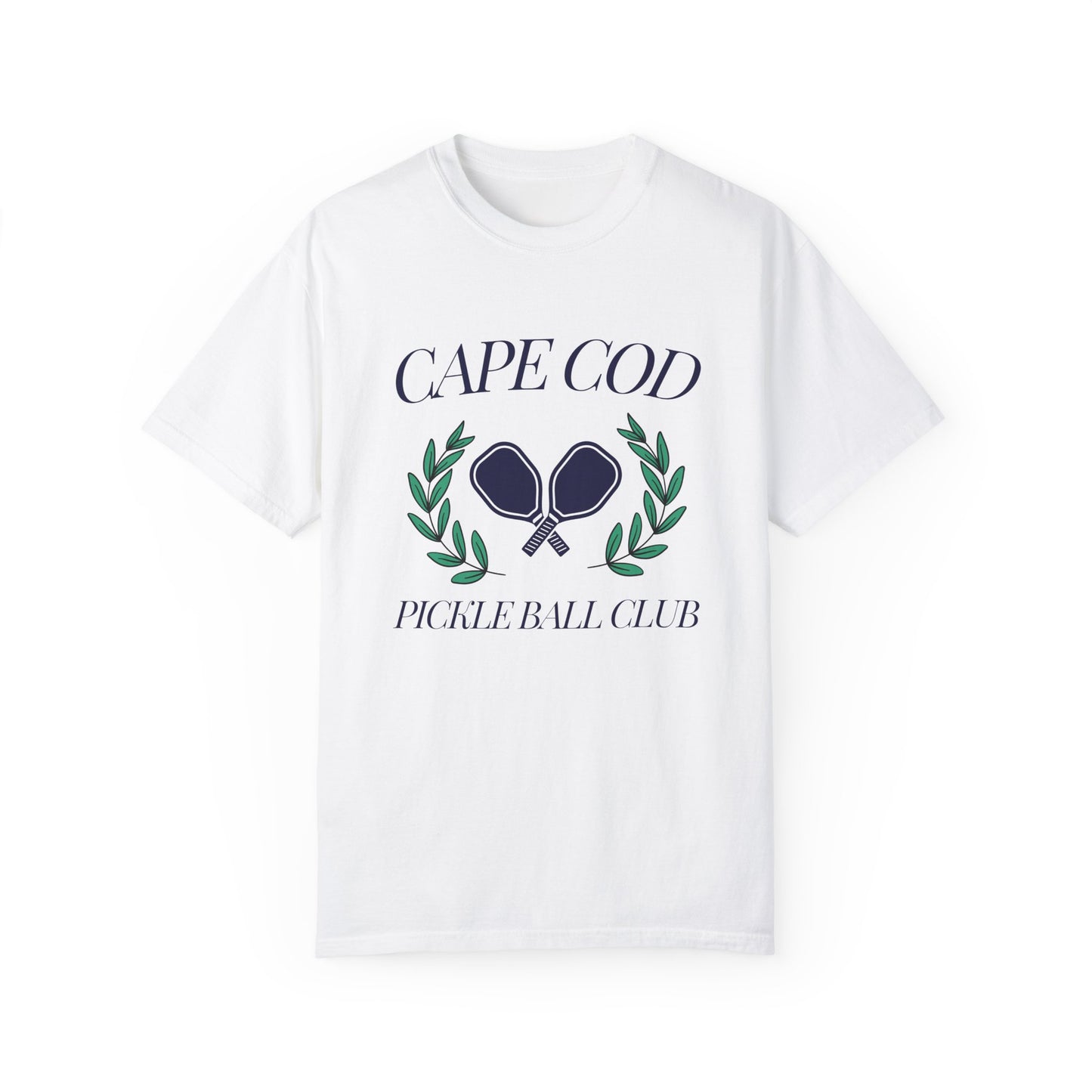Comfort Colors Cape Cod Pickleball Club t-shirt with paddle and laurel design – unisex coastal tee for pickleball enthusiasts, available S–4XL.