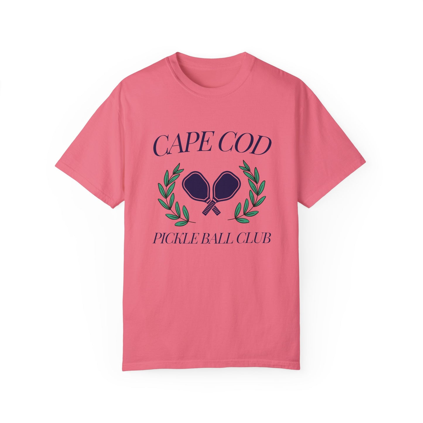 Comfort Colors Cape Cod Pickleball Club t-shirt with paddle and laurel design – unisex coastal tee for pickleball enthusiasts, available S–4XL.