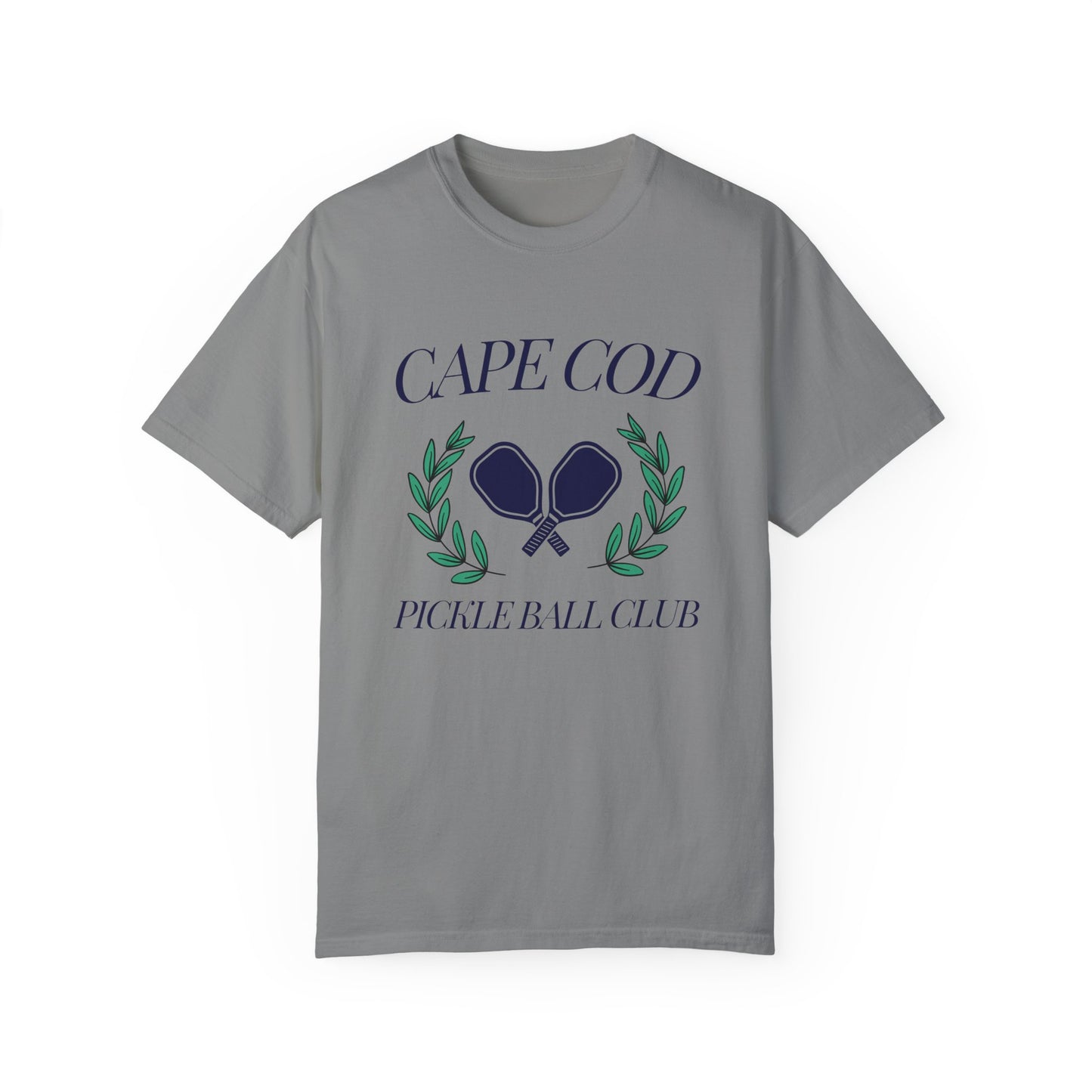 Comfort Colors Cape Cod Pickleball Club t-shirt with paddle and laurel design – unisex coastal tee for pickleball enthusiasts, available S–4XL.