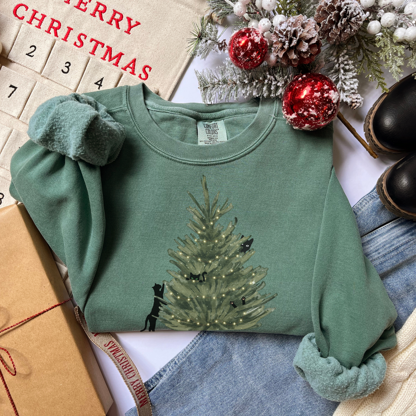 Cat Christmas Comfort Colors Sweatshirt, Minimalist Christmas Tree Cats Crewneck