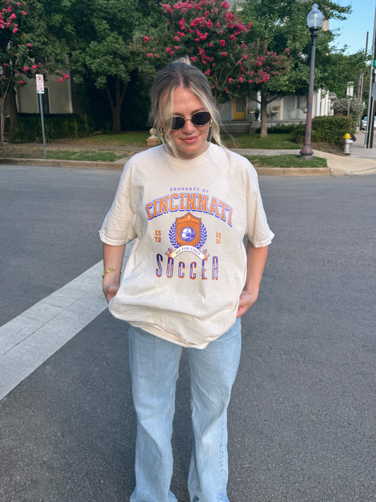 Cincinnati Soccer Comfort Colors Tee – Vintage Cincy Futbol Fan Shirt | Unisex Game Day T-Shirt